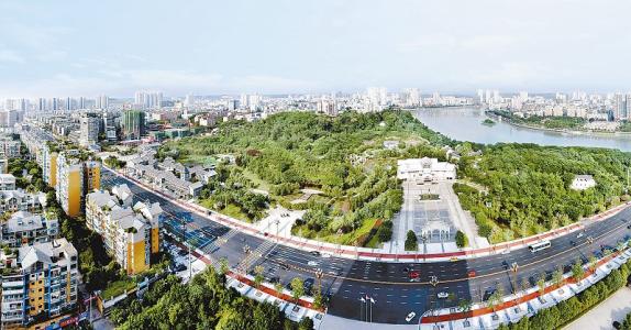 內江發(fā)展戰(zhàn)略性新興產業(yè)筑起“重大產業(yè)支撐”