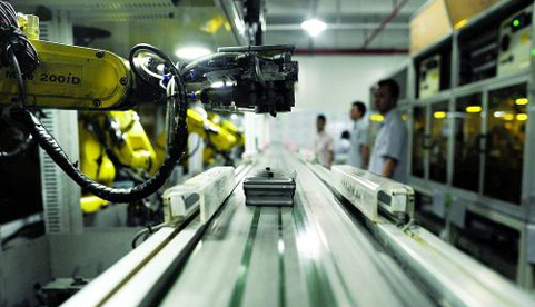 中國機(jī)器人產(chǎn)業(yè)發(fā)展需定方向、補(bǔ)短板