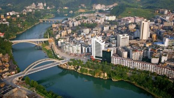 銅仁市加快振興工業(yè)實(shí)體經(jīng)濟(jì)培育發(fā)展新動能