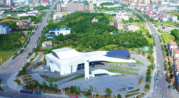 瀏陽經(jīng)開區(qū)：在高質(zhì)量發(fā)展潮流中破浪前行！