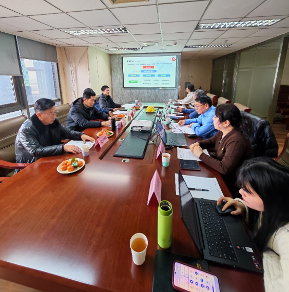 政企協(xié)同謀技改 聚力賦能促轉(zhuǎn)型——南陽市工信局局長黃磊一行來我院考察交流